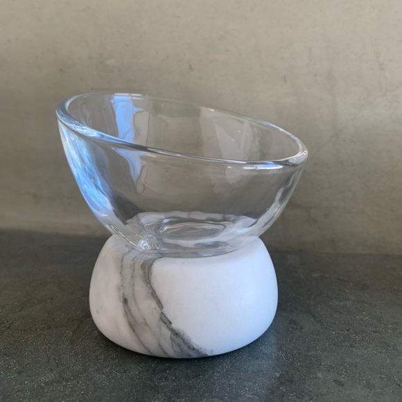 Small Marble Bowl - Picture 3 of 3